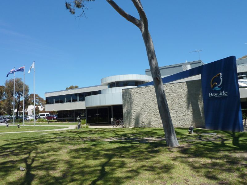Sandringham - Bayside City Council and surrounding park, Royal Avenue: Entrance to council offices