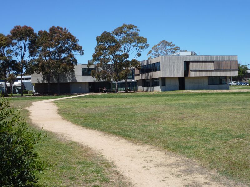 Sandringham - Bayside City Council and surrounding park, Royal Avenue: Park surrounding council offices