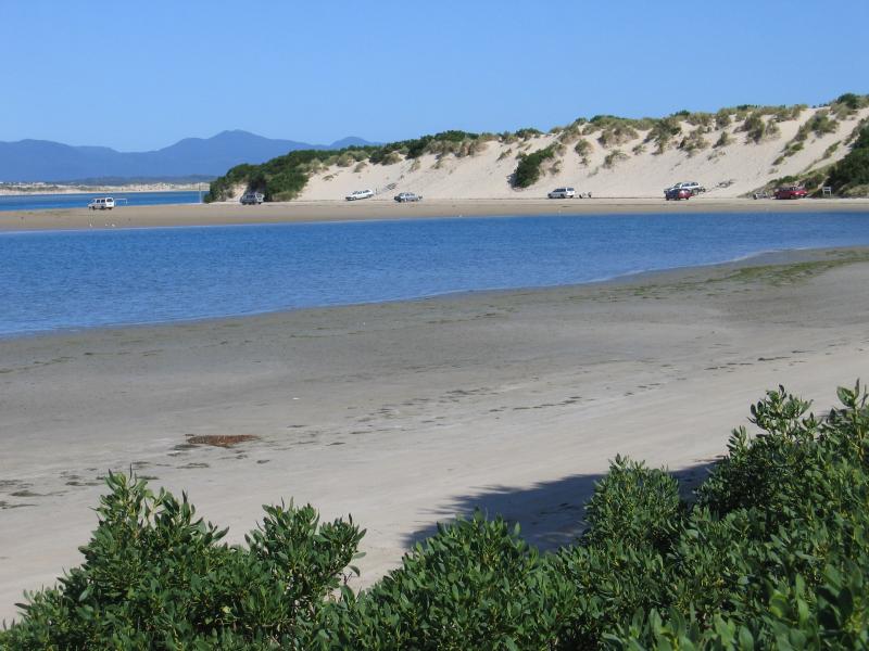 Sandy Point - Shallow Inlet at eastern end of Sandy Point Road: View south-east from BBQ shelter on foreshore towards sand dunes