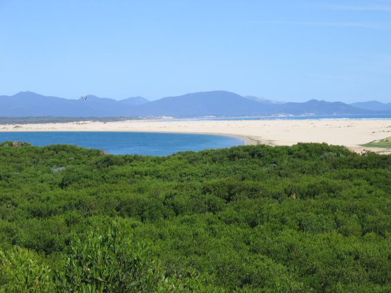 Sandy Point - Shallow Inlet at eastern end of Sandy Point Road: View from sand dunes, south-east along Shallow Inlet