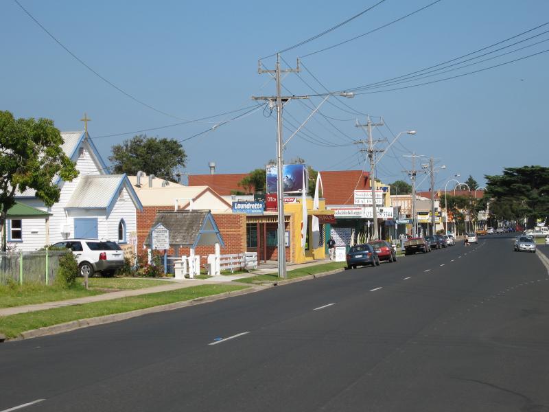 San Remo - Shops and commercial centre, Marine Parade - View west along Marine Pde between Wynne Rd and Edgars Rd
