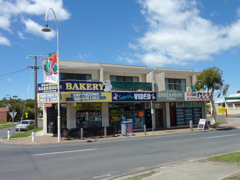 San Remo - Shops and commercial centre, Marine Parade - Shops at corner of Marine Pde and Bergin Gv
