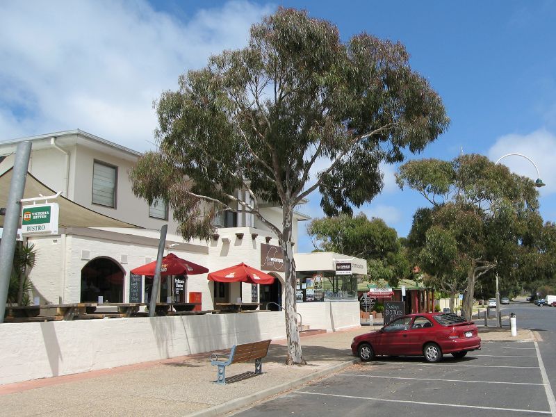San Remo - Shops and commercial centre, Marine Parade: View west along Marine Pde at Westernport Hotel