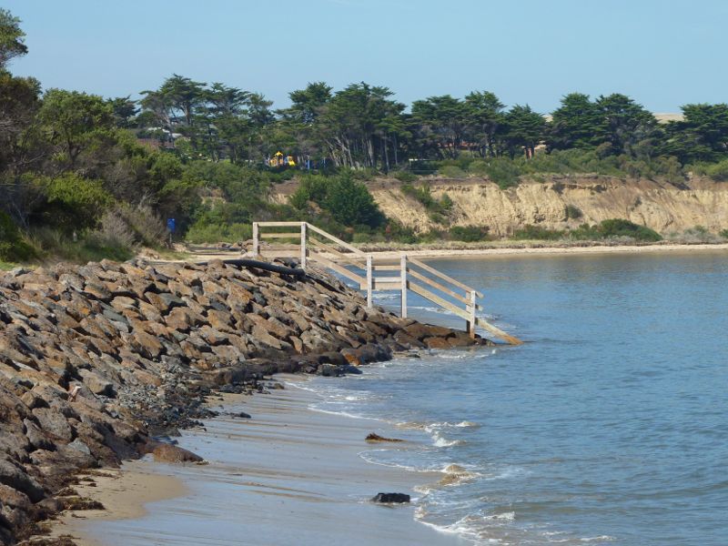 San Remo - Walking track along coast from San Remo Jetty to Back Beach: View east along Back Beach towards Lions Park