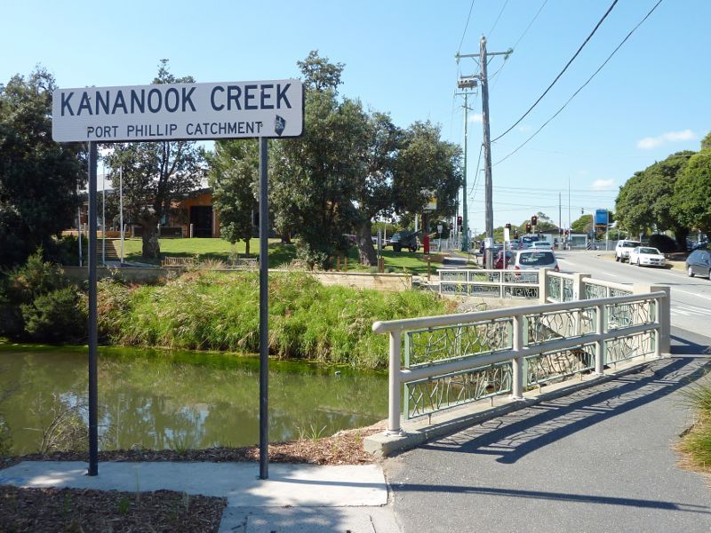 Seaford - Broughton Reserve and Kananook Creek, Station Street: View east across Kananook Creek at Station St