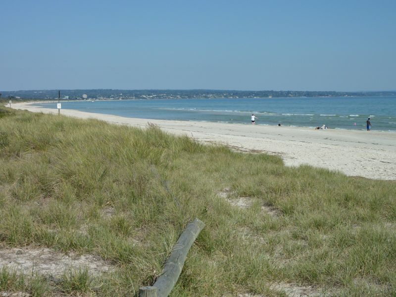 Seaford - Beach at Riviera Outfall: South-westerly view across beach