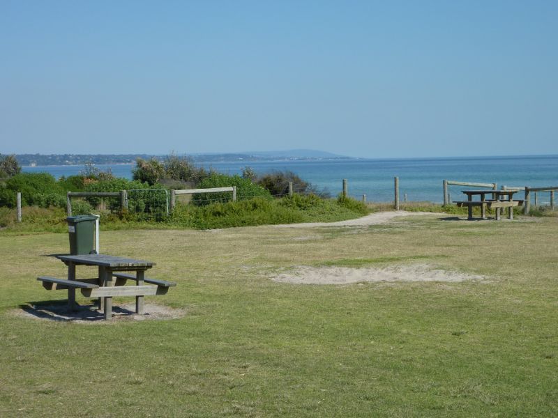 Seaford - Keast Park, Nepean Highway: Picnic area overlooking bay