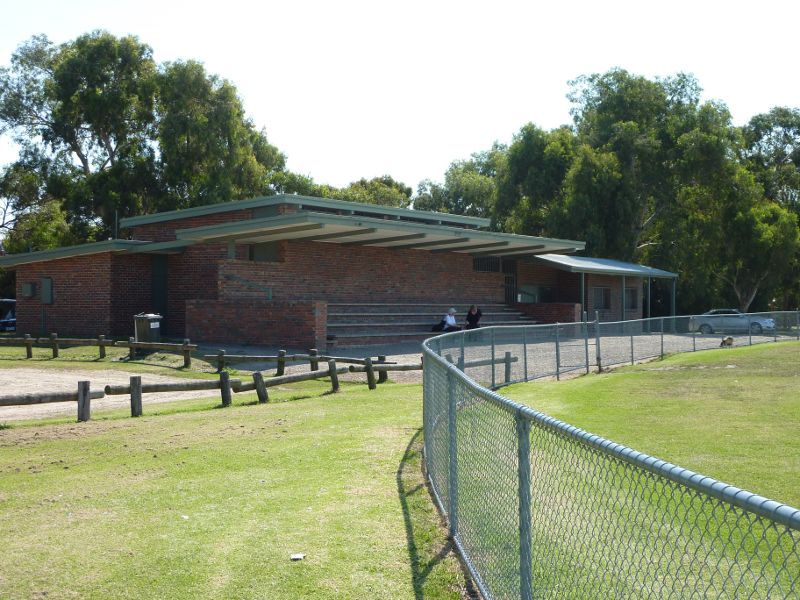 Seaford - Kananook Reserve, Kirkwood Avenue: Pavillion at football oval