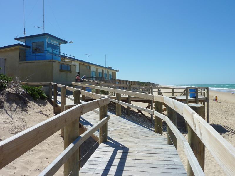 Seaspray - Beach at Seaspray Surf Life Saving Club, off Foreshore Road: View north-east along beach in front of Seaspray Surf Life Saving Club