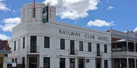 Railway Club Hotel, Seymour