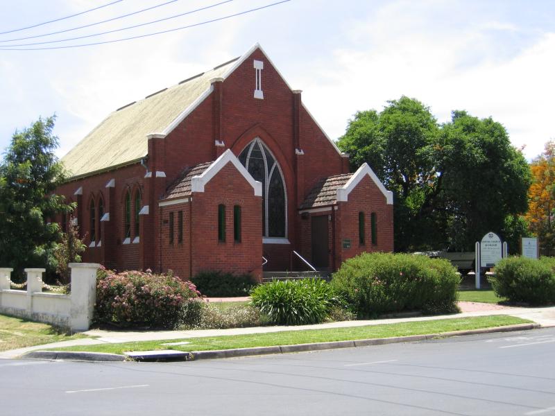 Seymour - Commercial centre and shops: Uniting Church, corner Crawford St and Tristan St