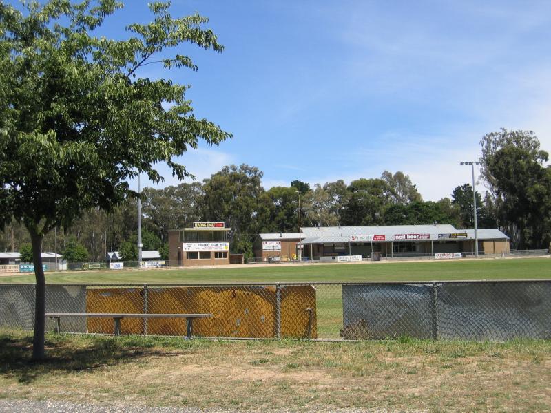 Seymour - Kings Park: Main oval