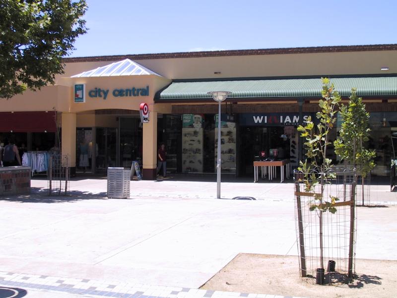 Shepparton - Commercial centre and shops - City Central Shopping Centre, Maude Street Mall