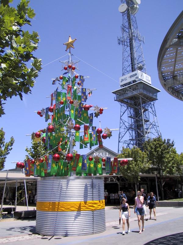 Shepparton - Commercial centre and shops: Christmas Tree, Maude St Mall at Stewart St