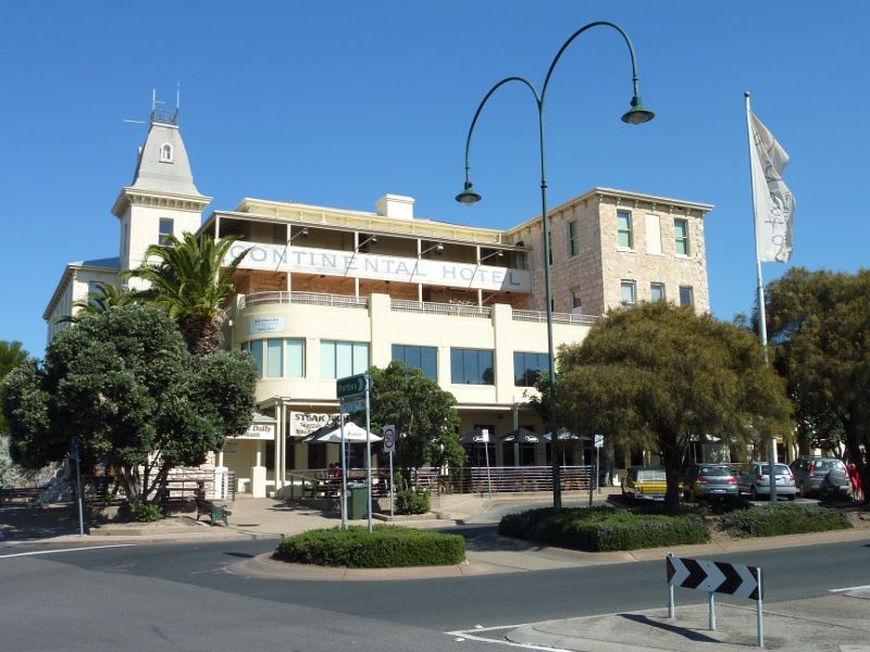 Sorrento - Shops and commercial centre, Ocean Beach Road: Continental Hotel, corner Ocean Beach Rd and Pt Nepean Rd