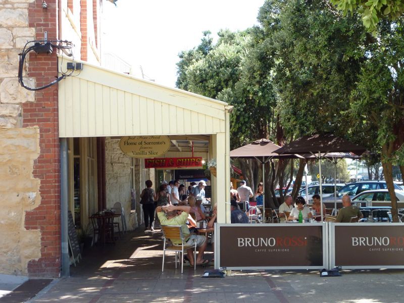 Sorrento - Shops and commercial centre, Ocean Beach Road: Eateries, south side of Ocean Beach Rd near Continental Hotel