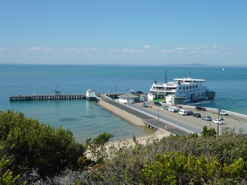 Sorrento - Views from cliffs above Policemans Point: Queenscliff-Sorrento Ferry at Sorrento Pier