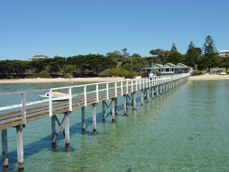 Sorrento - Western end of Sorrento Front Beach: View along jetty towards beach