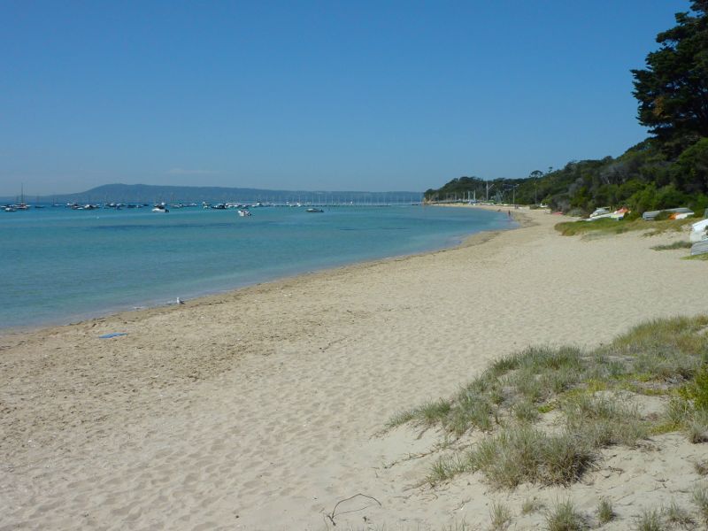 Sorrento - Sorrento Front Beach opposite St Pauls Road: Easterly view across beach towards Arthurs Seat