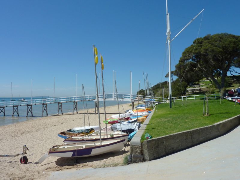Sorrento - Sorrento Front Beach at Sorrento Sailing Couta Boat Club: Easterly view at sailing club towards jetty