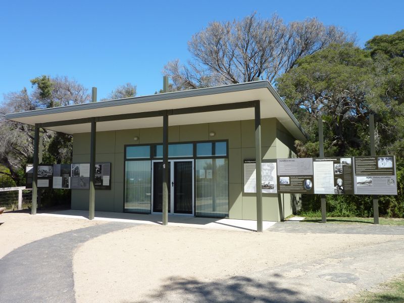 Sorrento - Eastern Sister and Collins Settlement Historic Site, Port Phillip: Information centre