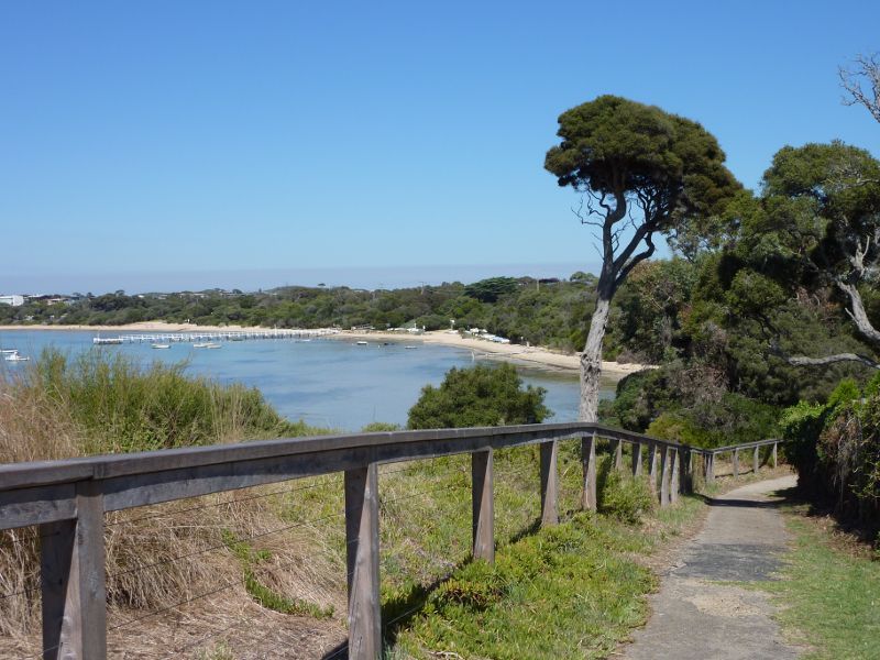 Sorrento - Eastern Sister and Collins Settlement Historic Site, Port Phillip: Camerons Bight viewed from pathway along coast from information centre