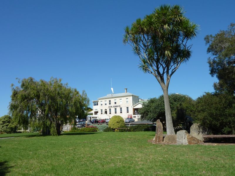 Sorrento - Sorrento Historic Park, Hotham Road: Lawns fronting Hotham Rd