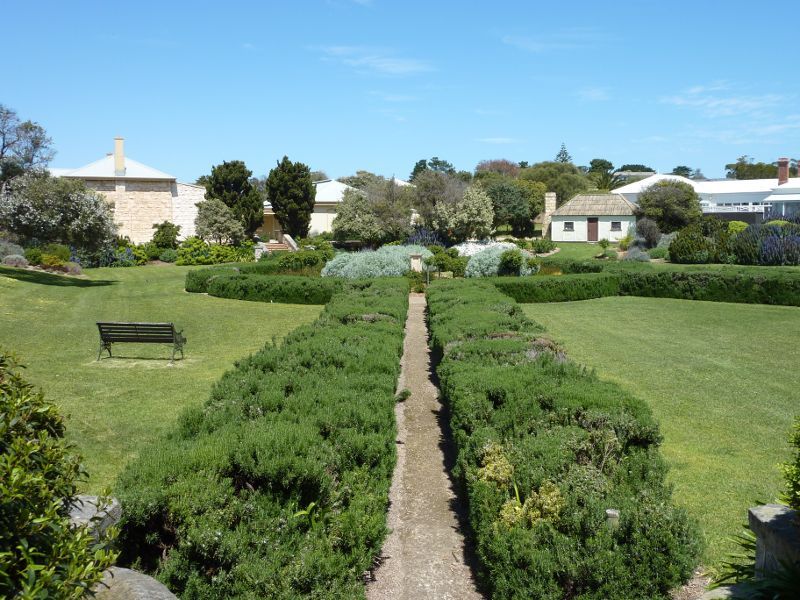 Sorrento - Sorrento Museum and Pioneer Memorial Gardens, Melbourne Road and Ocean Beach Road: Garden