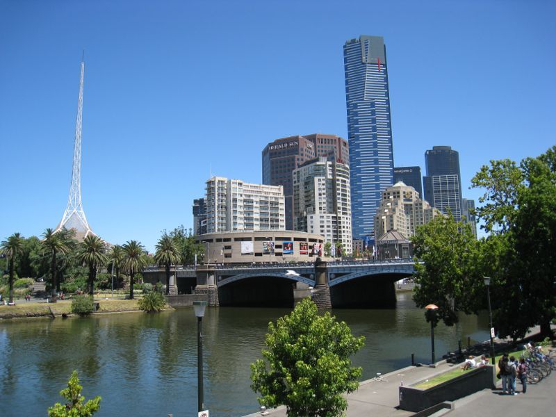 Southbank - Princes Bridge and Yarra River: View across Yarra River from Federation Square towards Princes Bridge and Eureka Tower