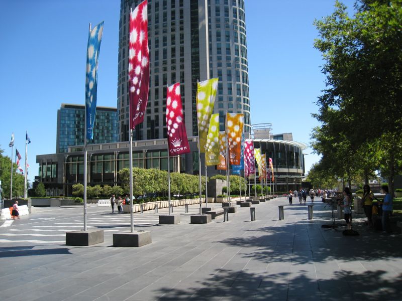 Southbank - Yarra Promenade and Yarra River: Westerly view along Yarra Promenade towards Crown Towers