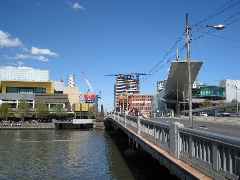 Southbank - Spencer Street Bridge: View south along Spencer Street Bridge