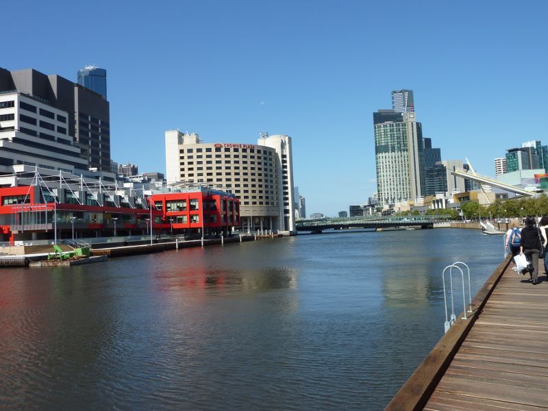 Southbank - South Wharf: View east along Yarra River near Dukes Dock
