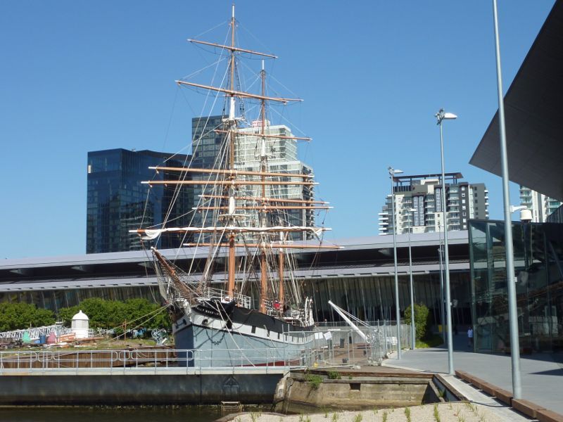 Southbank - South Wharf: Polly Woodside at Dukes Dock