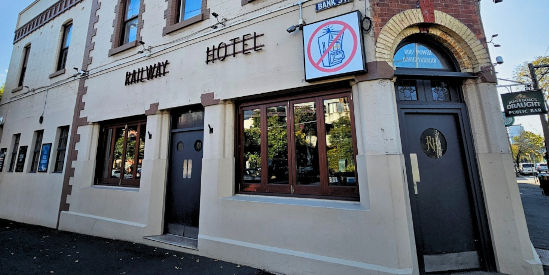 Railway Hotel, South Melbourne