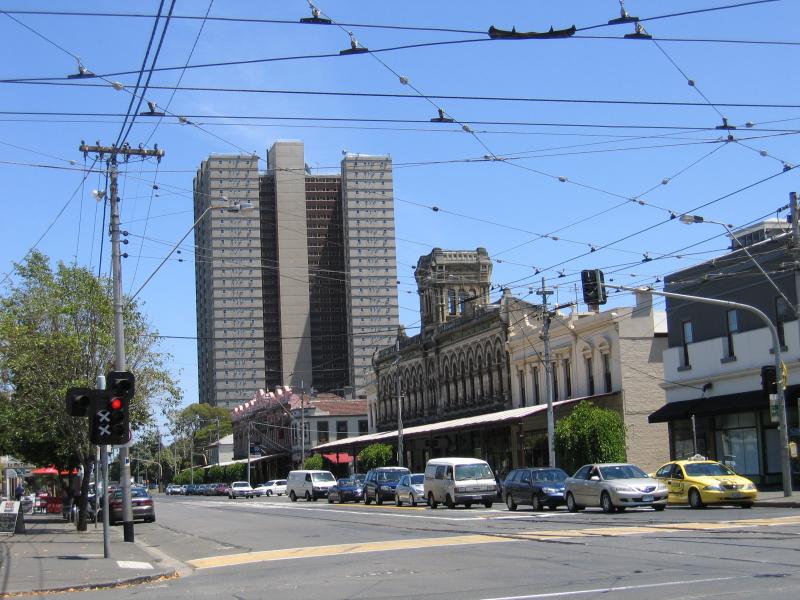 South Melbourne - Park Street area: View west along Park St at Clarendon St