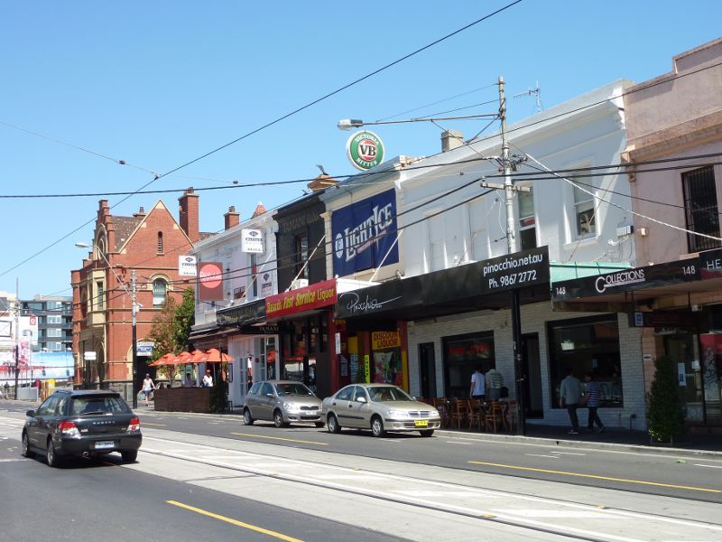 South Yarra - Shops along Toorak Road: View east along Toorak Rd towards Osborne St