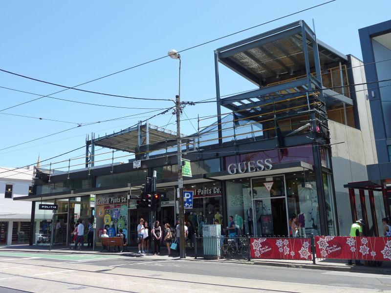 South Yarra - Chapel Street: West side of Chapel St opposite Palermo St