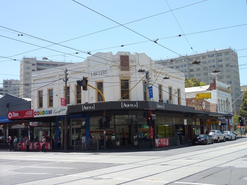 South Yarra - Chapel Street: Northern corner of Chapel St and Malvern Rd