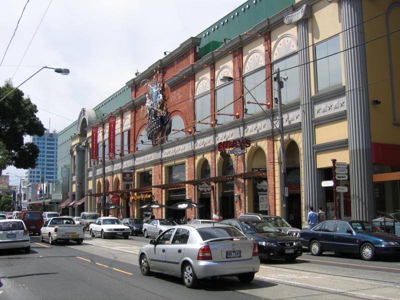 South Yarra - Jam Factory, Chapel Street: View north along Chapel St at Jam Factory
