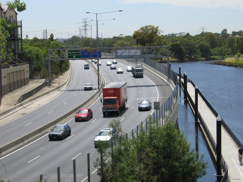 South Yarra - Yarra River around Church Street Bridge at Chapel Street: View east along the Monash Freeway from Church Street Bridge
