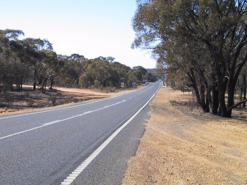 St Arnaud - Outskirts: View north-east along Wimmera Hwy, approaching town