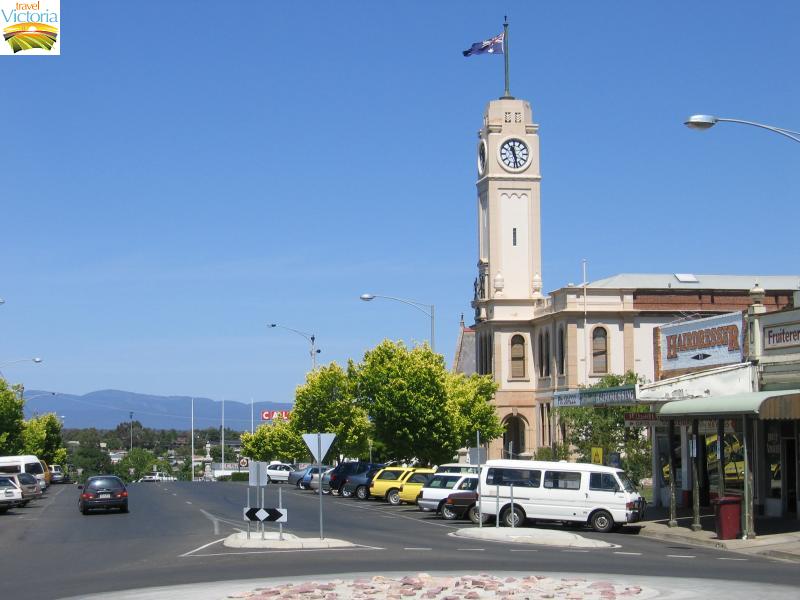 Stawell - Commercial centre: Town Hall, Main St at Wimmera St