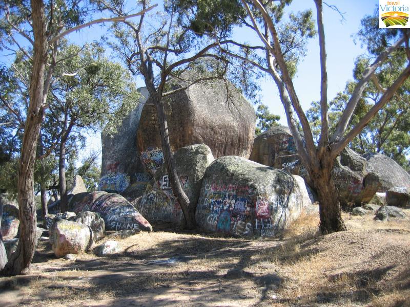 Stawell - Sisters Rocks, Western Highway