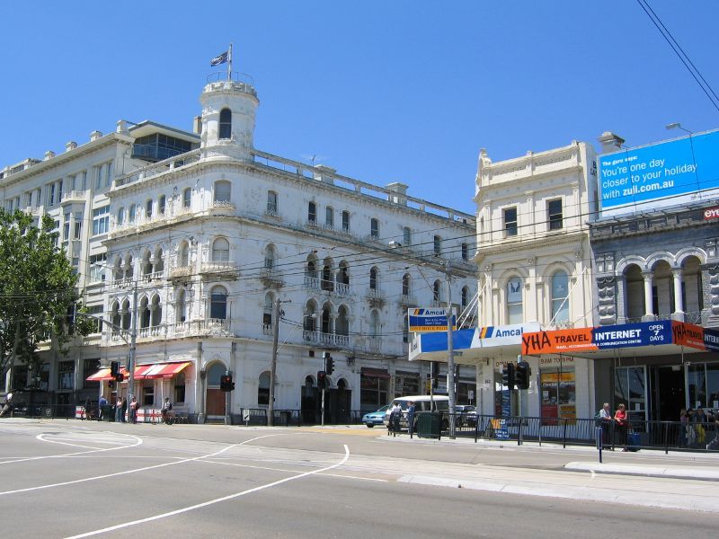 St Kilda - Fitzroy Street shops: Corner of Fitzroy St and Grey St