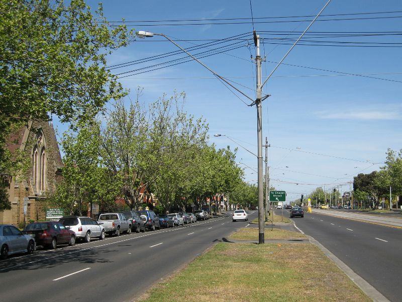 St Kilda - St Kilda Road and Brighton Road: View south-east along Brighton Rd towards Chapel St