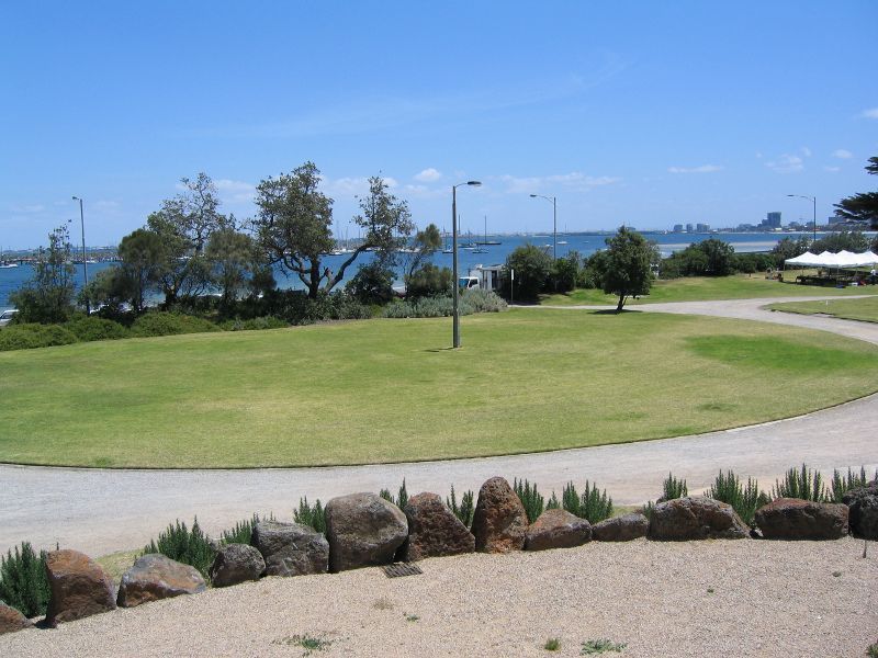 St Kilda - Catani Gardens, Beaconsfield Parade - Lawns at southern end of gardens overlooking St Kilda Harbour