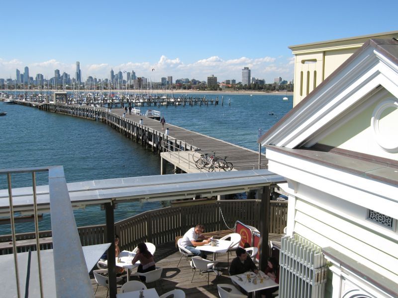 St Kilda - St Kilda Pier and St Kilda Harbour - View along northern arm of pier from kiosk