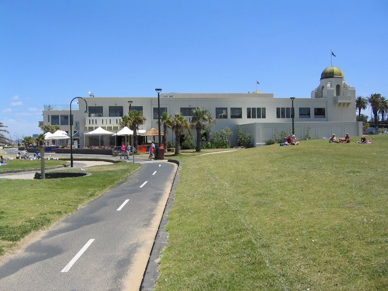 St Kilda - St Kilda Sea Baths: North-westerly view through foreshore lawns towards sea baths
