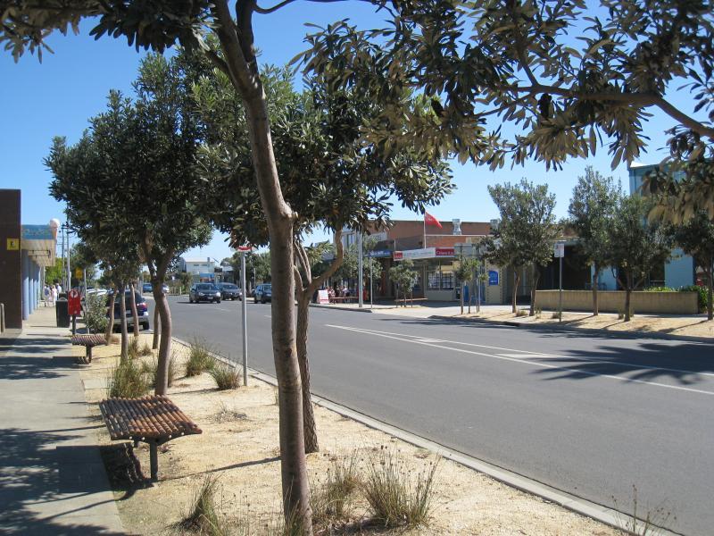 St Leonards - Shops and commercial centre, Murradoc Road - View south-west along Murradoc Rd between The Esplanade and Blanche St