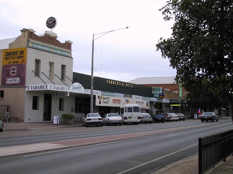 Swan Hill - Commercial centre and shops: Commercial Hotel, Campbell St between McCallum St and Pritchard St